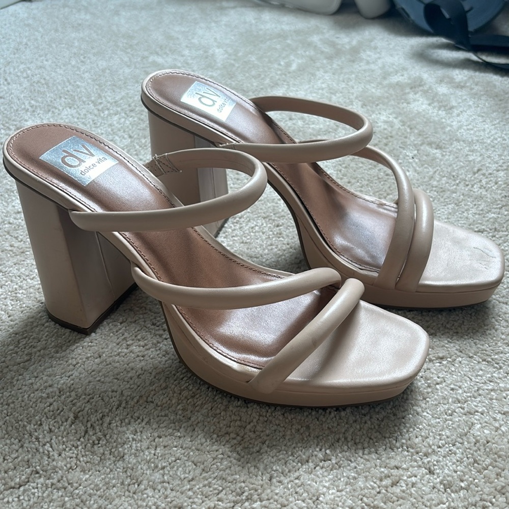 Dolce Vita Nude Heels